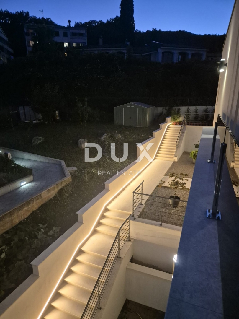 OPATIJA, LOVRAN - luksuzno stanovanje 141m2 z bazenom, 300m od morja