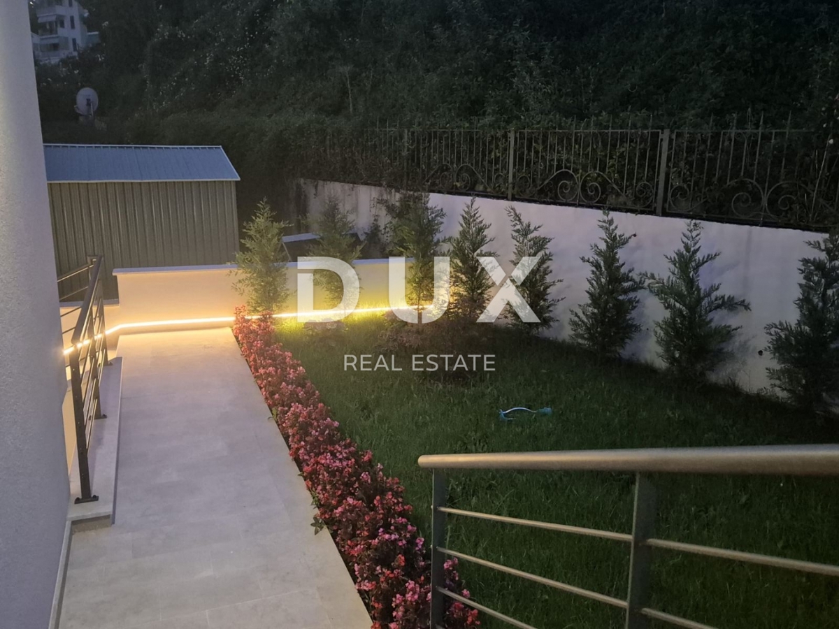 OPATIJA, LOVRAN - luksuzno stanovanje 141m2 z bazenom, 300m od morja