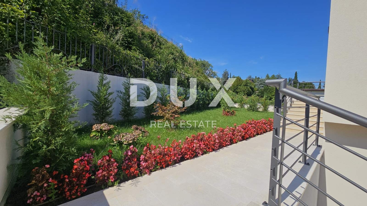 OPATIJA, LOVRAN - luksuzno stanovanje 141m2 z bazenom, 300m od morja