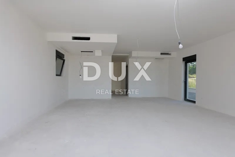 OPATIJA, LOVRAN - luksuzno stanovanje 141m2 z bazenom, 300m od morja