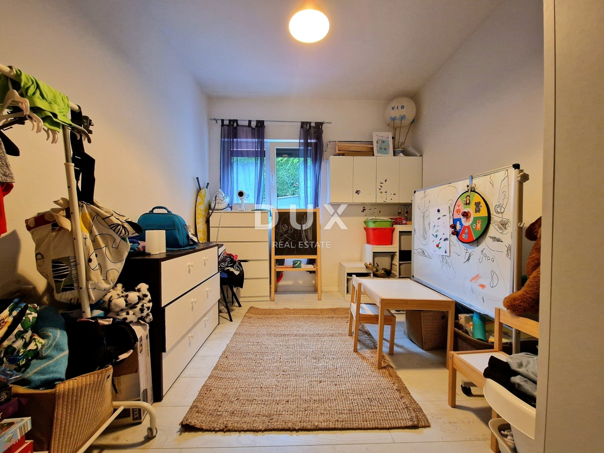KASTAV, REŠETARI - stanovanje z vrtom in panoramskim razgledom