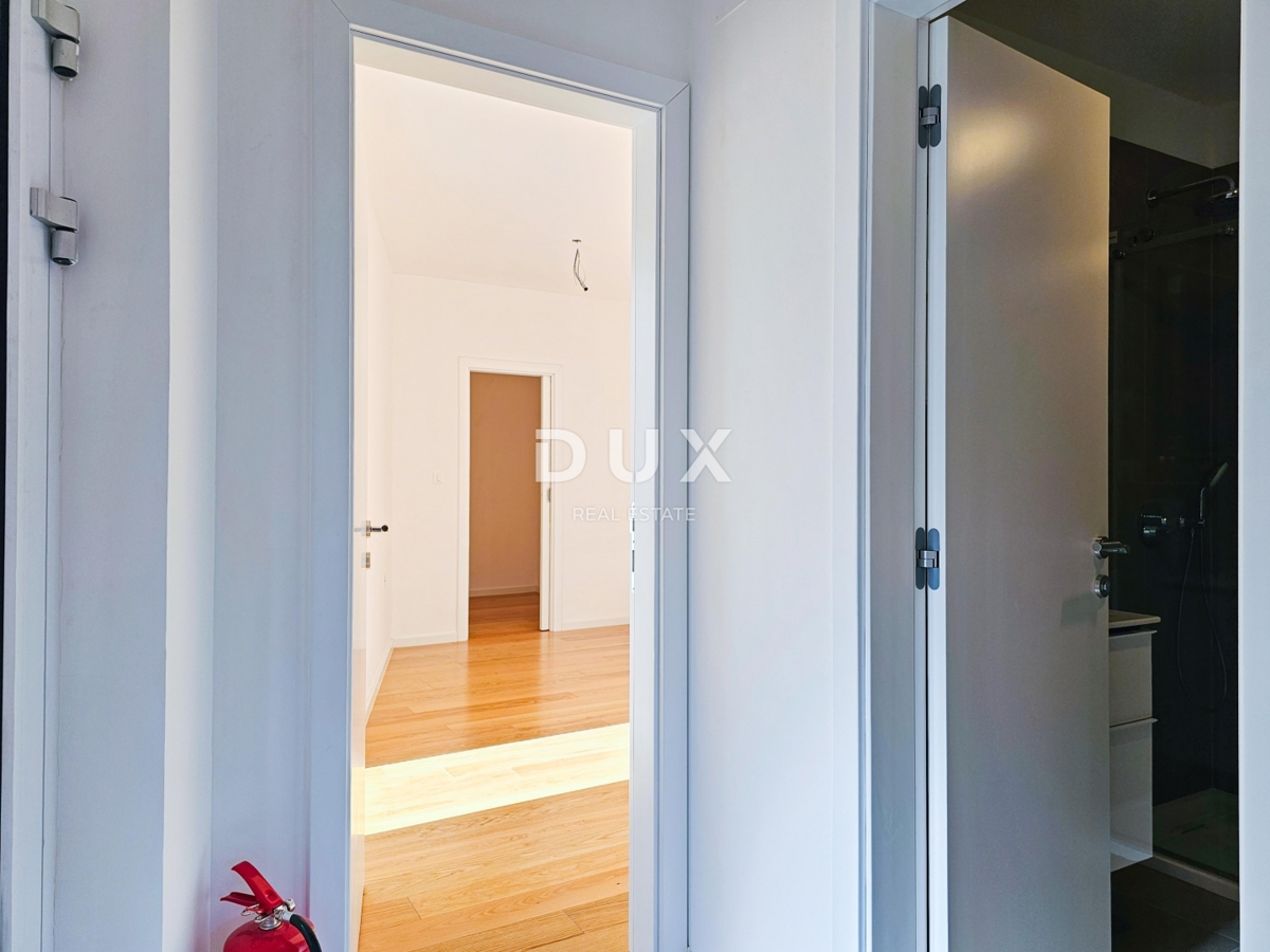 MALI LOŠINJ, CENTER - Stanovanje v novogradnji z garažnim parkirnim mestom - REDKO