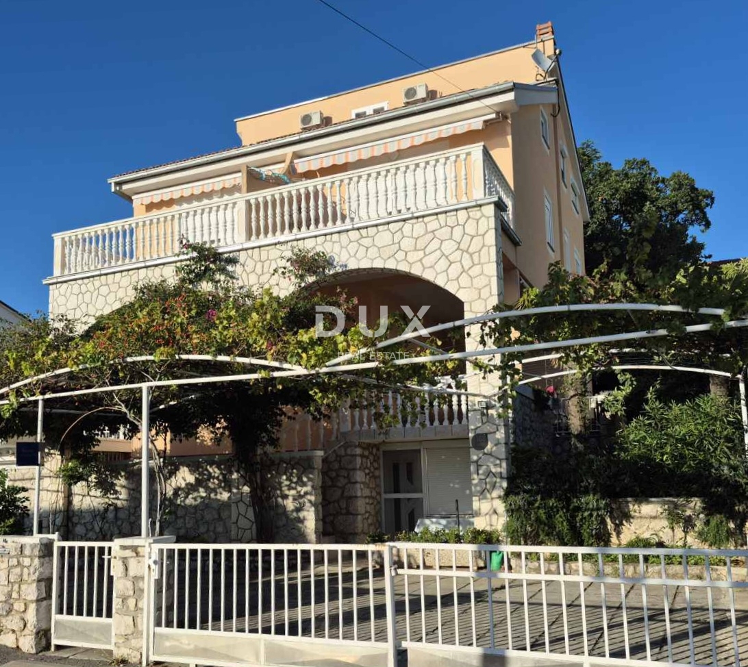 CRIKVENICA, DRAMALJ - Odlična apartmajska hiša 130 m od morja