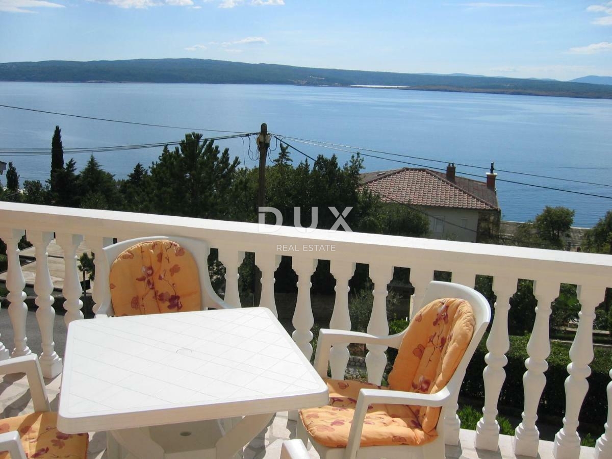 CRIKVENICA, DRAMALJ - Odlična apartmajska hiša 130 m od morja