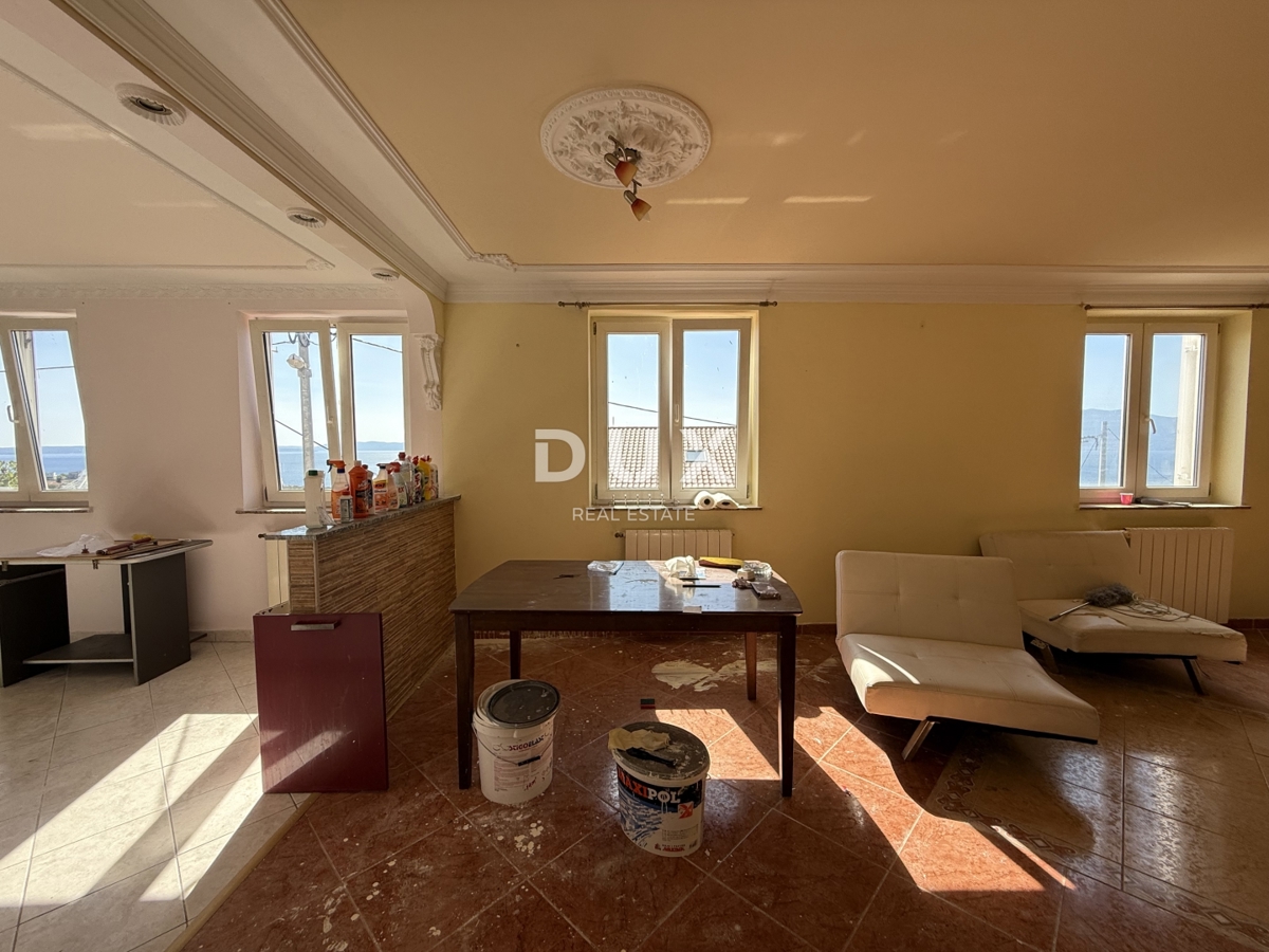 Stanovanje Kostrena, 125m2