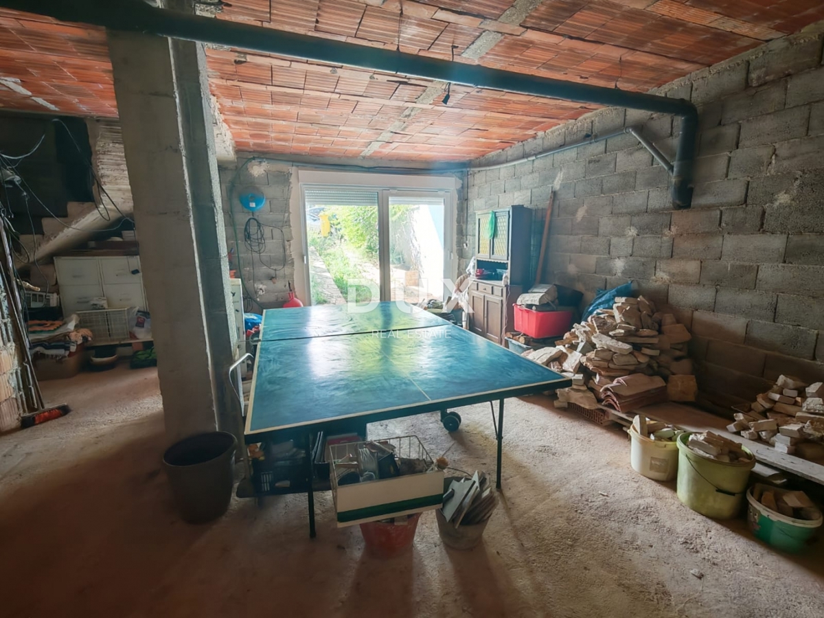 Hiša Nova Veruda, Pula, 200m2