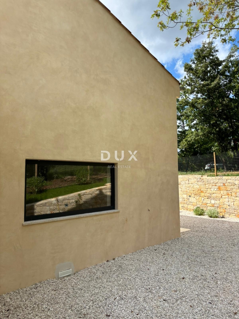 ISTRA, PAZIN - Čarobna mediteranska vila s pogledom na naravo - novogradnja! Edinstven slog!