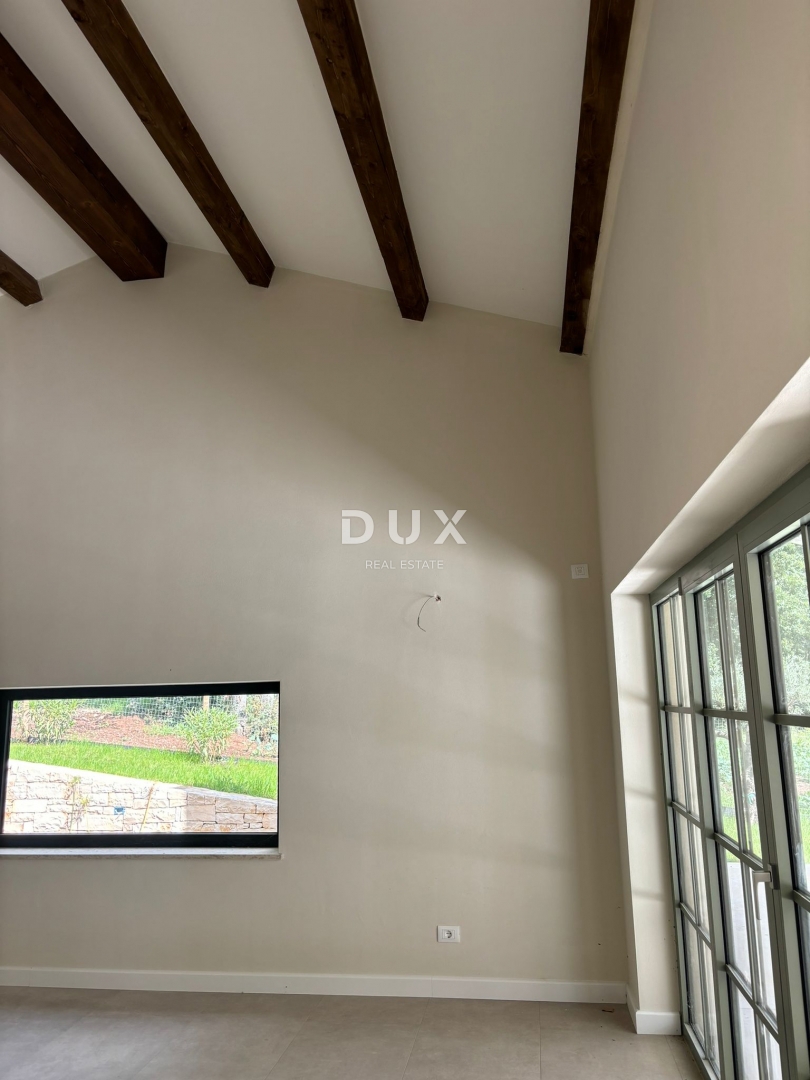 ISTRA, PAZIN - Čarobna mediteranska vila s pogledom na naravo - novogradnja! Edinstven slog!