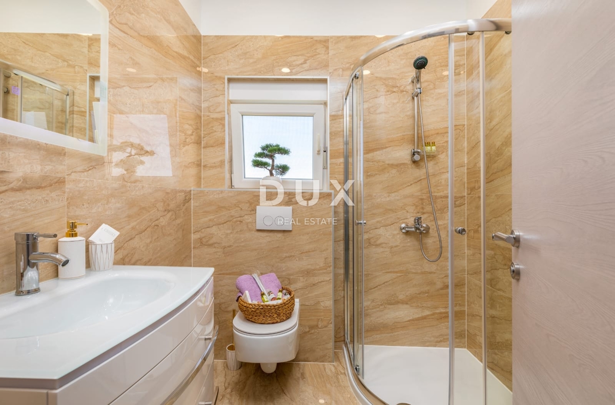 ISTRA, FAŽANA (VALBANDON) - Moderno stanovanje na odlični lokaciji s teraso!