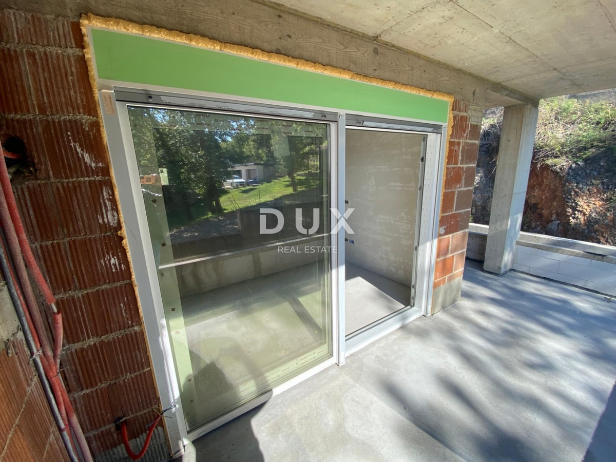 RIJEKA, DRENOVA - ekskluzivno stanovanje v NOVOGRADNJI v 1. nadstropju z balkonom + 2 parkirnima mestoma! PRILOŽNOST!