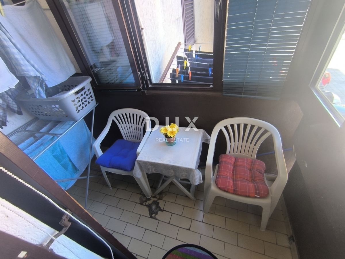 ISTRA, PULA - Stanovanje s 3 spalnicami in dnevno sobo v centru mesta s parkirnim mestom 83 m2