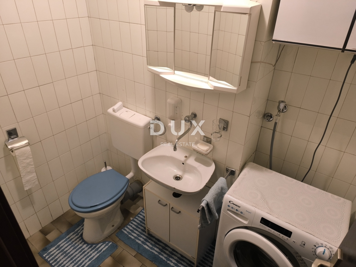 ISTRA, PULA - Stanovanje s 3 spalnicami in dnevno sobo v centru mesta s parkirnim mestom 83 m2