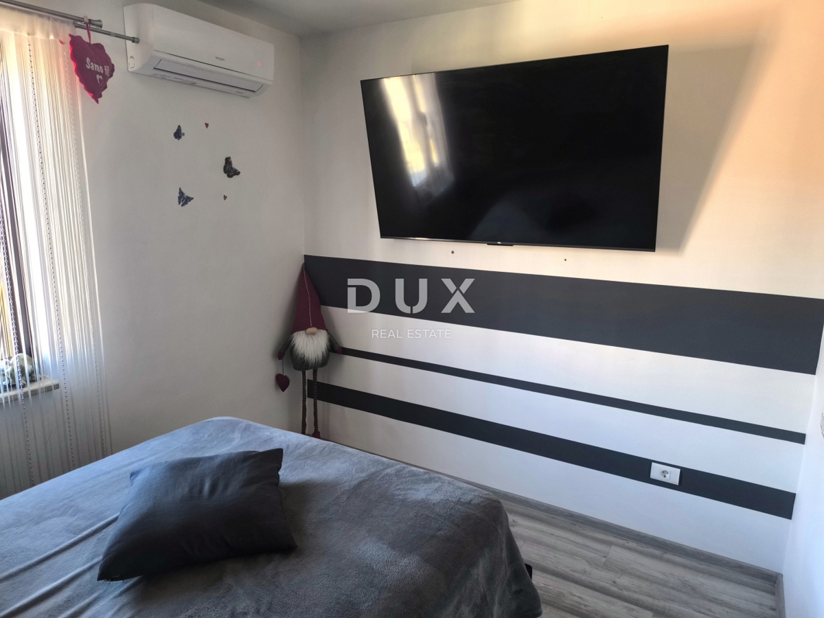 ISTRA, PULA - Stanovanje s 3 spalnicami in dnevno sobo v centru mesta s parkirnim mestom 83 m2