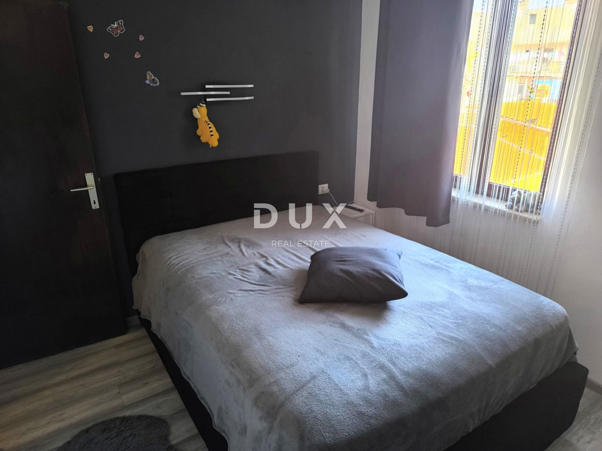 ISTRA, PULA - Stanovanje s 3 spalnicami in dnevno sobo v centru mesta s parkirnim mestom 83 m2