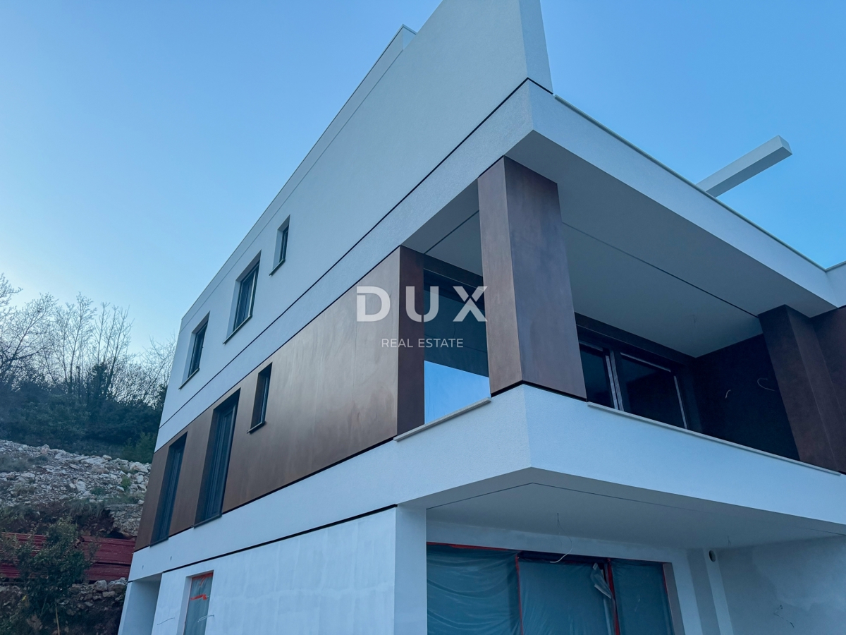 OPATIJA, LOVRAN – luksuzna rezidenca z zasebnim bazenom in panoramskim pogledom na morje