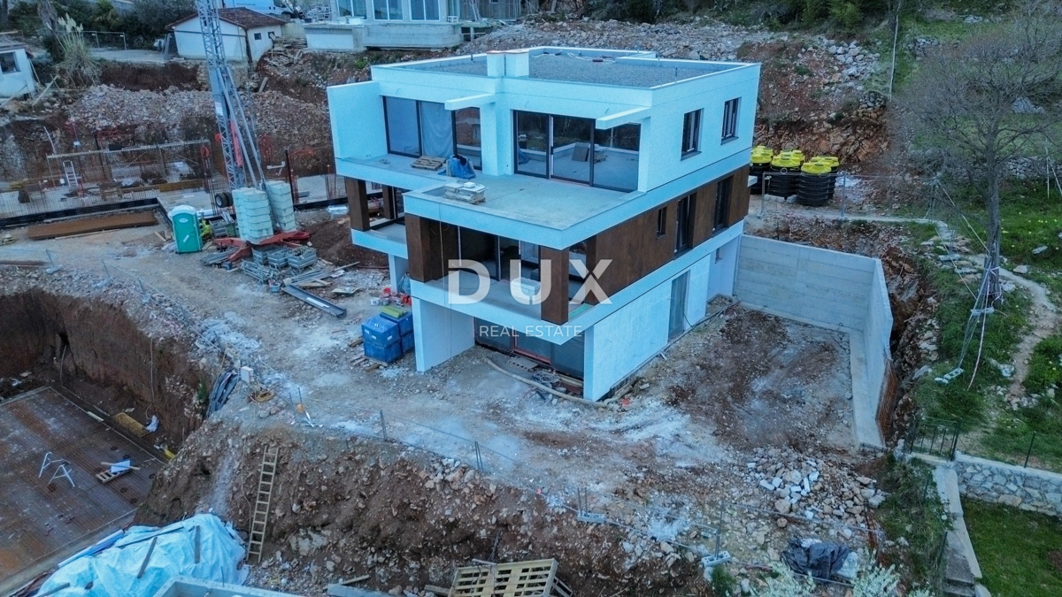 OPATIJA, LOVRAN – luksuzna rezidenca z zasebnim bazenom in panoramskim pogledom na morje