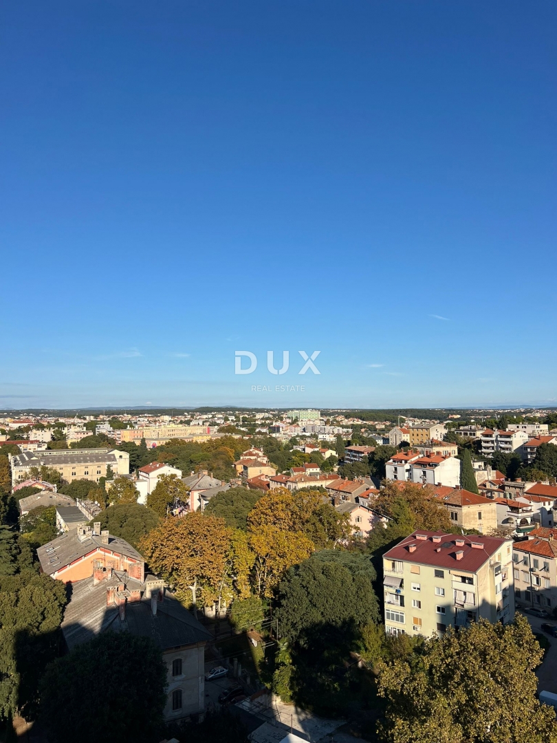 ISTRA, PULA - Stanovanje v 12. nadstropju s panoramskim razgledom na najbolj iskani lokaciji v Pulju!