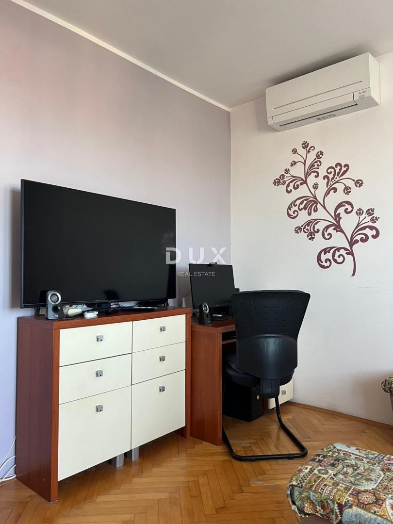 ISTRA, PULA - Stanovanje v 12. nadstropju s panoramskim razgledom na najbolj iskani lokaciji v Pulju!