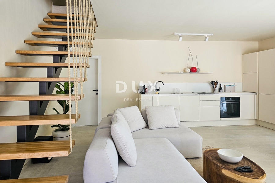 DUGI OTOK, ŽMAN - luksuzna vila z bazenom in ločenim apartmajem