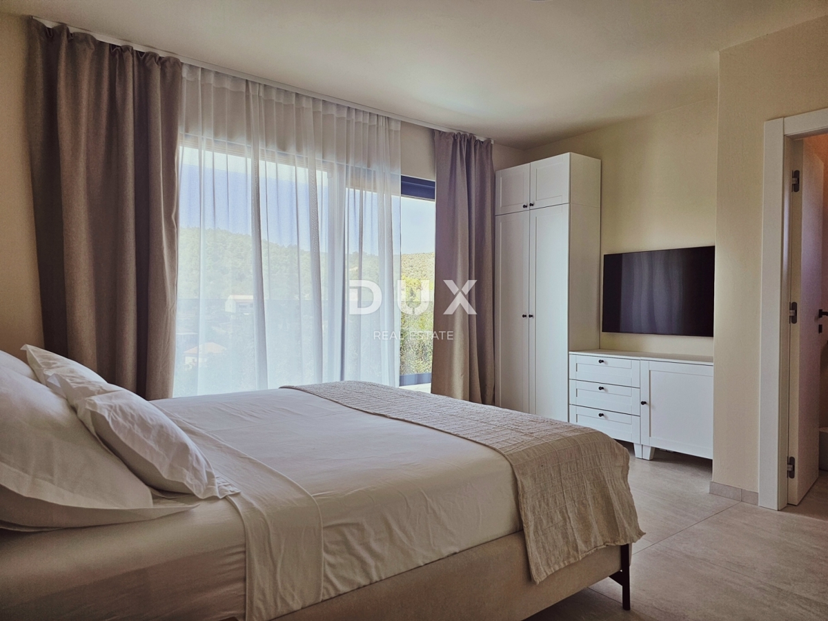 DUGI OTOK, ŽMAN - luksuzna vila z bazenom in ločenim apartmajem