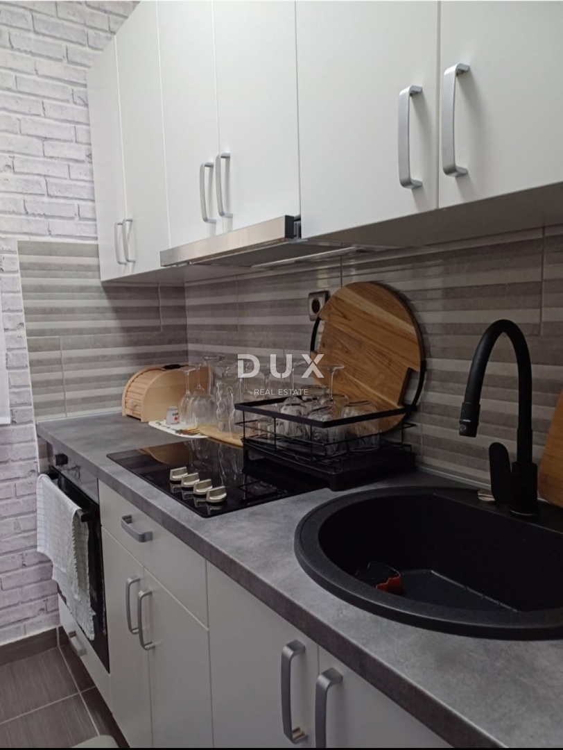 SENJ - privlačen studio apartma, balkon, pogled na morje