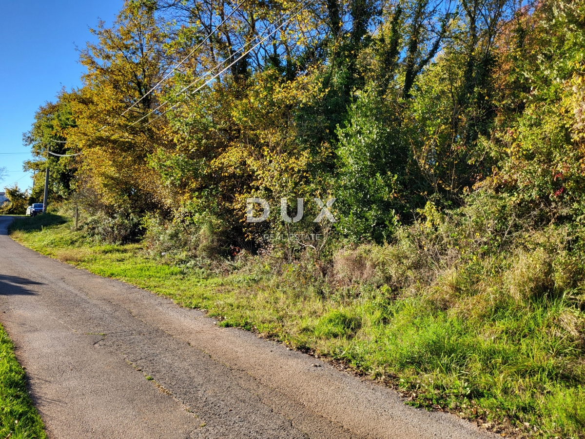 Zemljišče Barban, 791m2