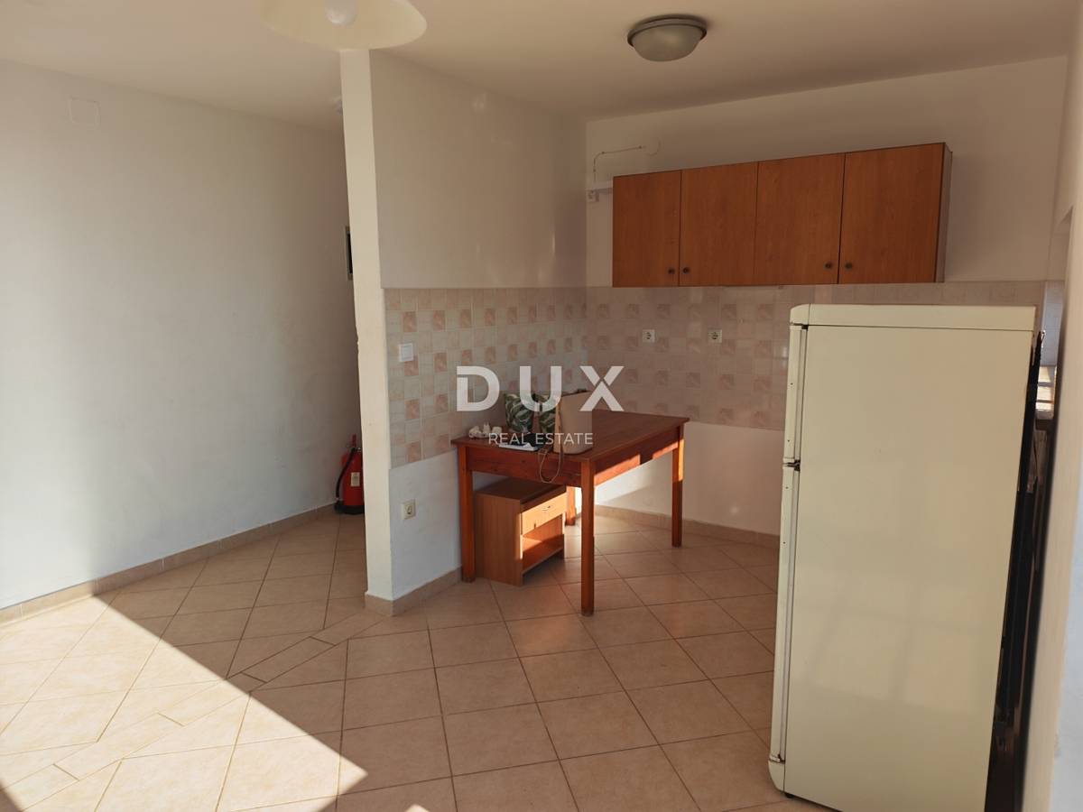 ISTRA, LIŽNJAN - Apartmajska hiša blizu morja!