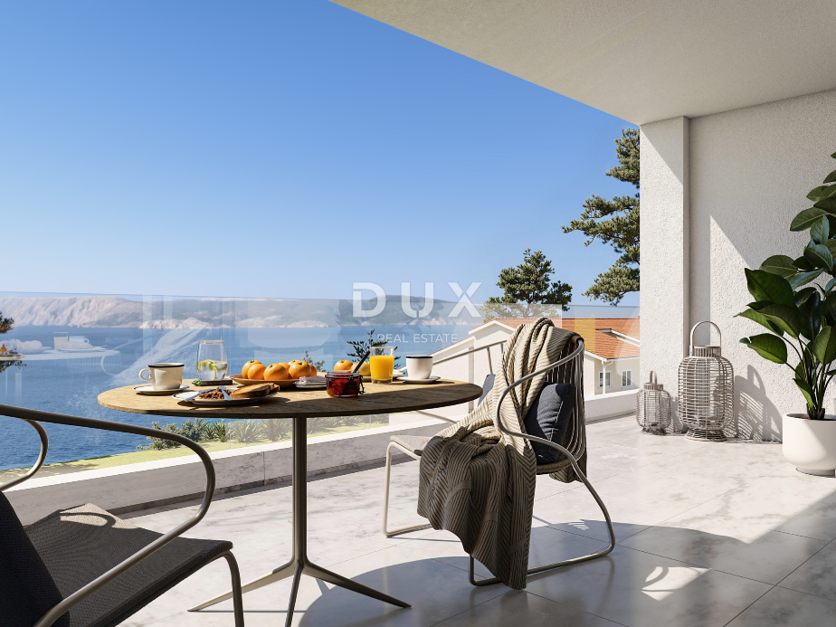 NOVI VINODOLSKI - Penthouse v prvi vrsti do morja s hotelsko ponudbo