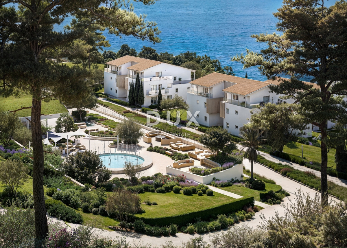 NOVI VINODOLSKI - penthouse prva vrsta ob morju s hotelsko ponudbo