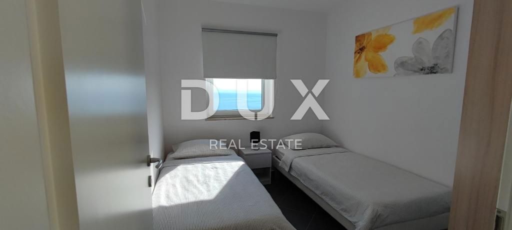 LOVRAN, LIGANJ - Hiša z vrhunskim vrtom in panoramskim pogledom na morje