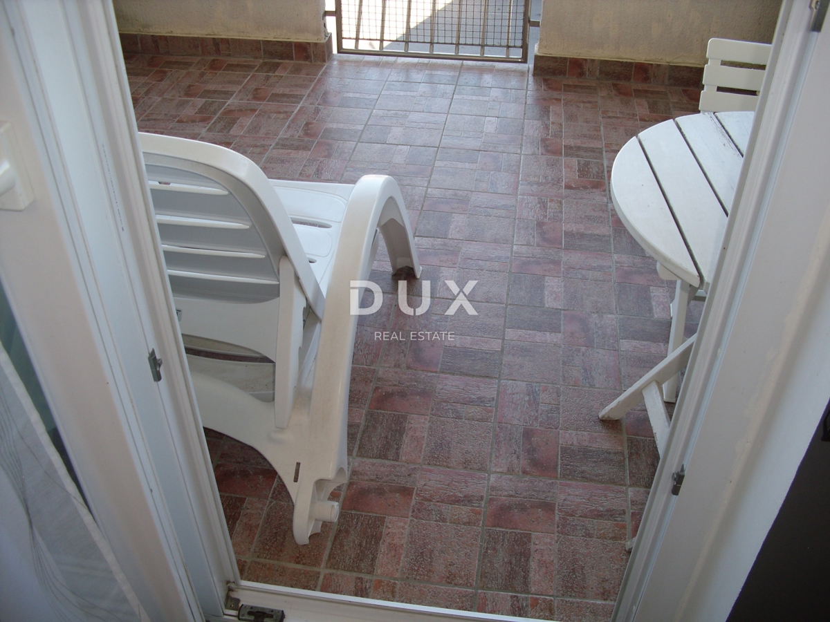 OTOK KRK, MESTO KRK - 62 m2 dvosobno stanovanje 500 m od morja