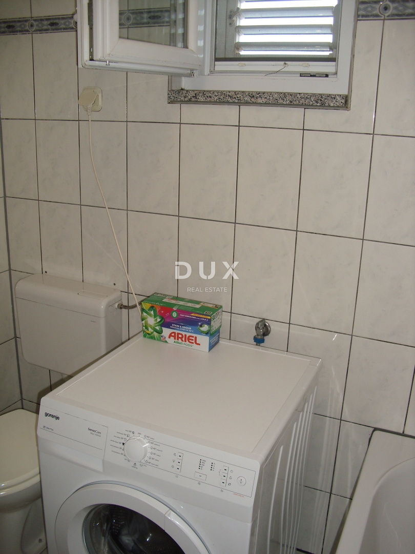 OTOK KRK, MESTO KRK - 62 m2 dvosobno stanovanje 500 m od morja