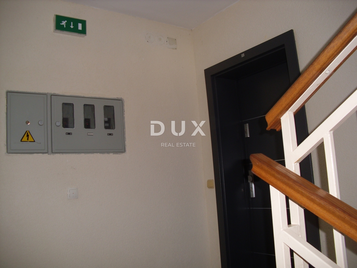 OTOK KRK, MESTO KRK - 62 m2 dvosobno stanovanje 500 m od morja