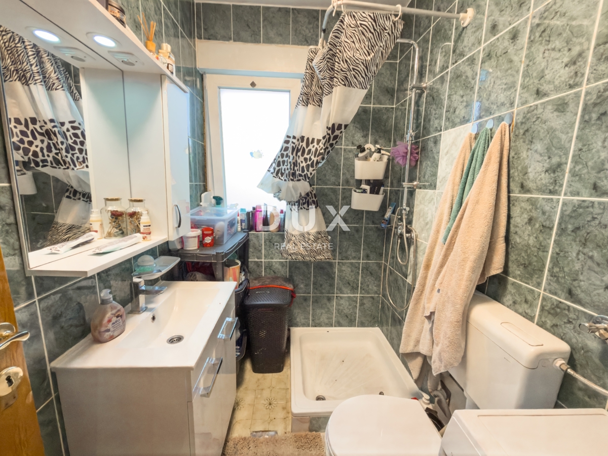 OTOK KRK, MESTO KRK - Apartma na odlični lokaciji