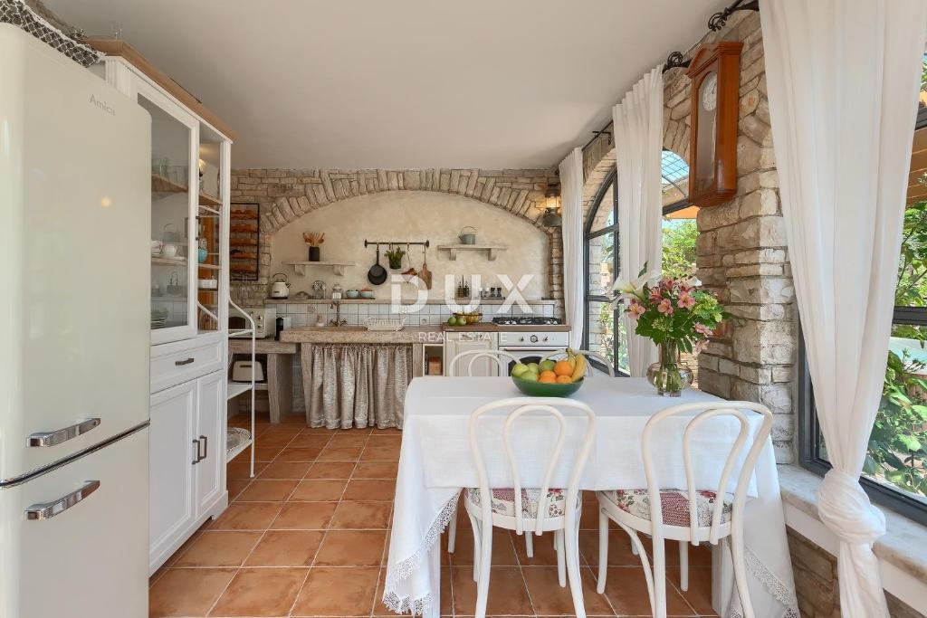 Hiša Svetvinčenat, 180m2