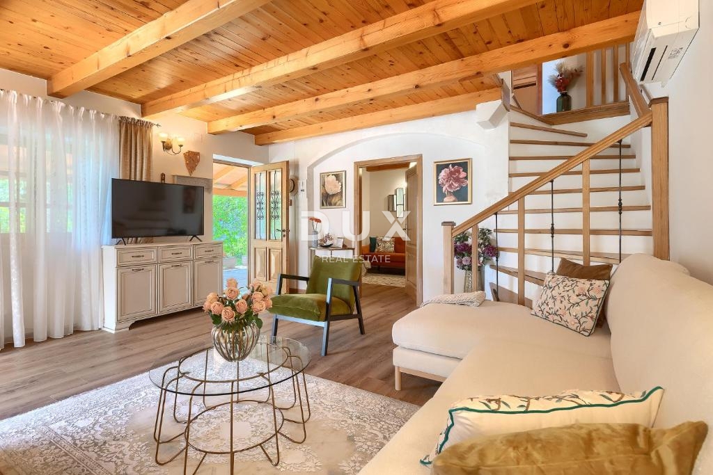 Hiša Svetvinčenat, 180m2