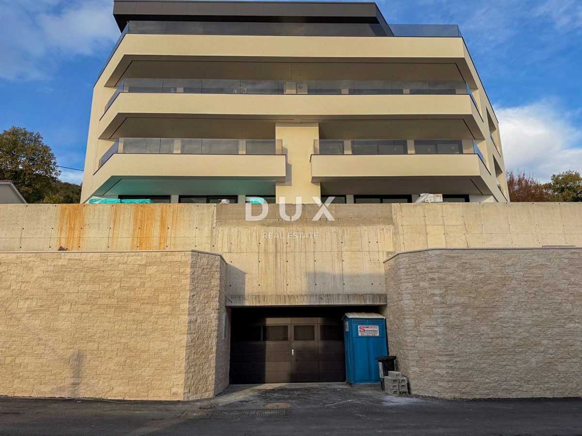 OPATIJA, CENTER - nova luksuzna stavba v Opatiji z garažo, zasebnim vrtom, vrhunskim stanovanjem