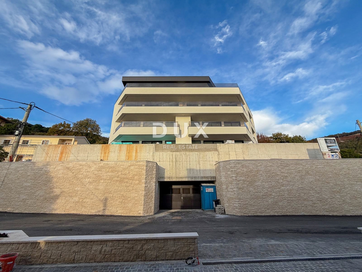 OPATIJA, CENTER - nova luksuzna stavba v Opatiji z garažo, zasebnim vrtom, vrhunskim stanovanjem