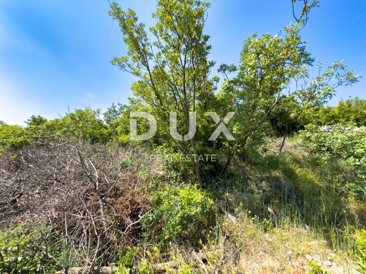 CRIKVENICA, JADRANOVO - NUJNO PRODAJA zemljišče 200m od morja s panoramskim razgledom