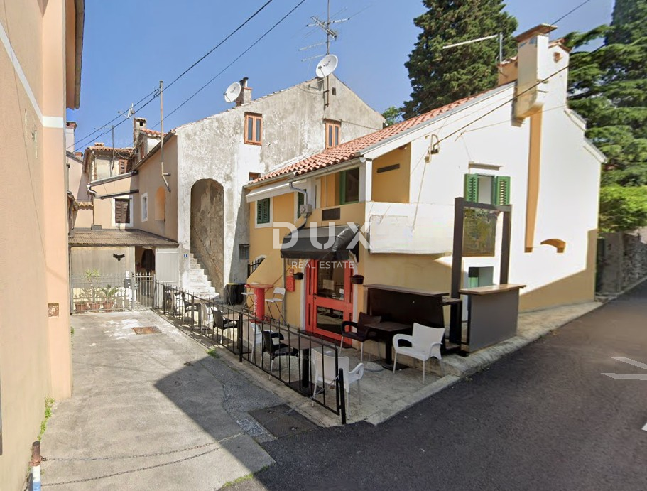 RIJEKA, TRSAT - Vrhunska lokacija - hiša za bivanje, posel ali investicijo, 80m2