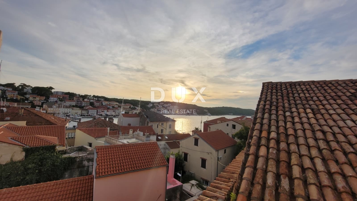 Hiša Mali Lošinj, 450m2