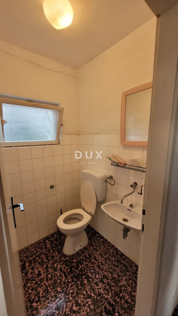 Hiša Mali Lošinj, 450m2