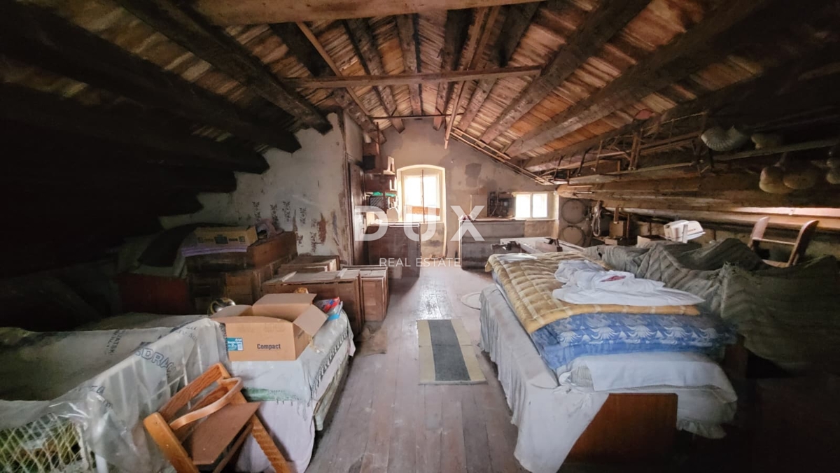 Hiša Mali Lošinj, 450m2