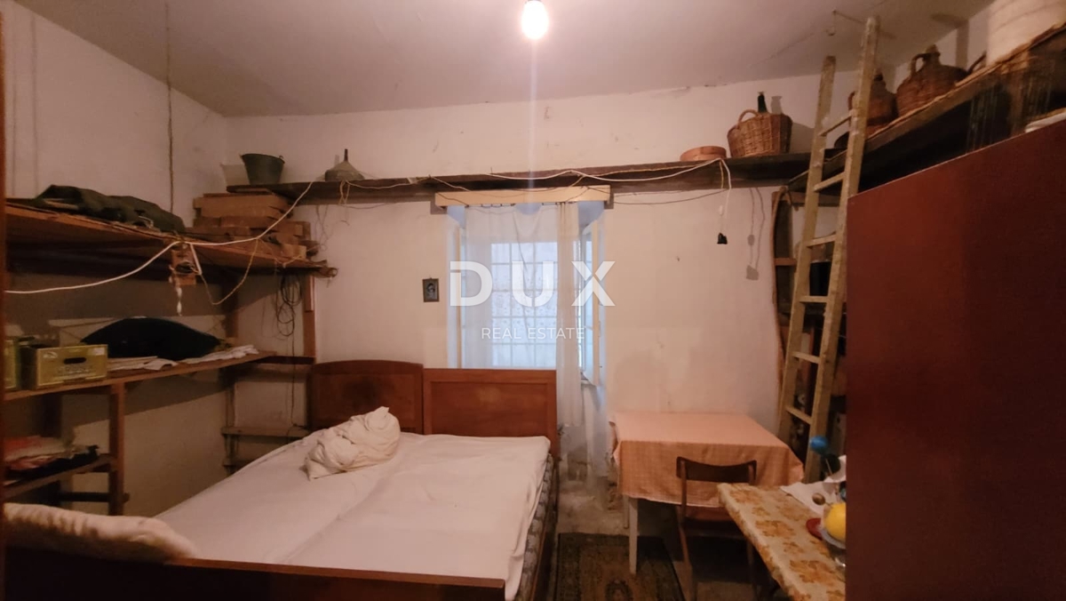 Hiša Mali Lošinj, 450m2