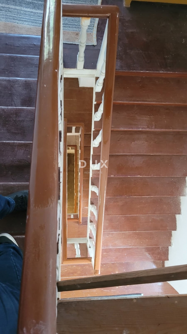 Hiša Mali Lošinj, 450m2