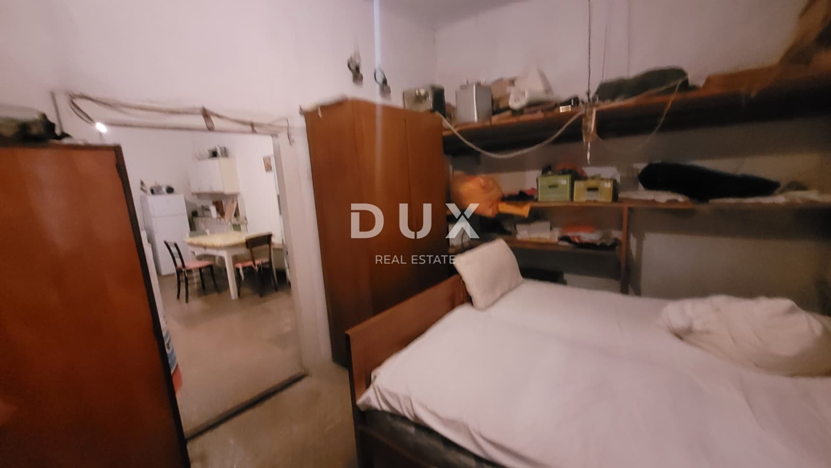 Hiša Mali Lošinj, 450m2