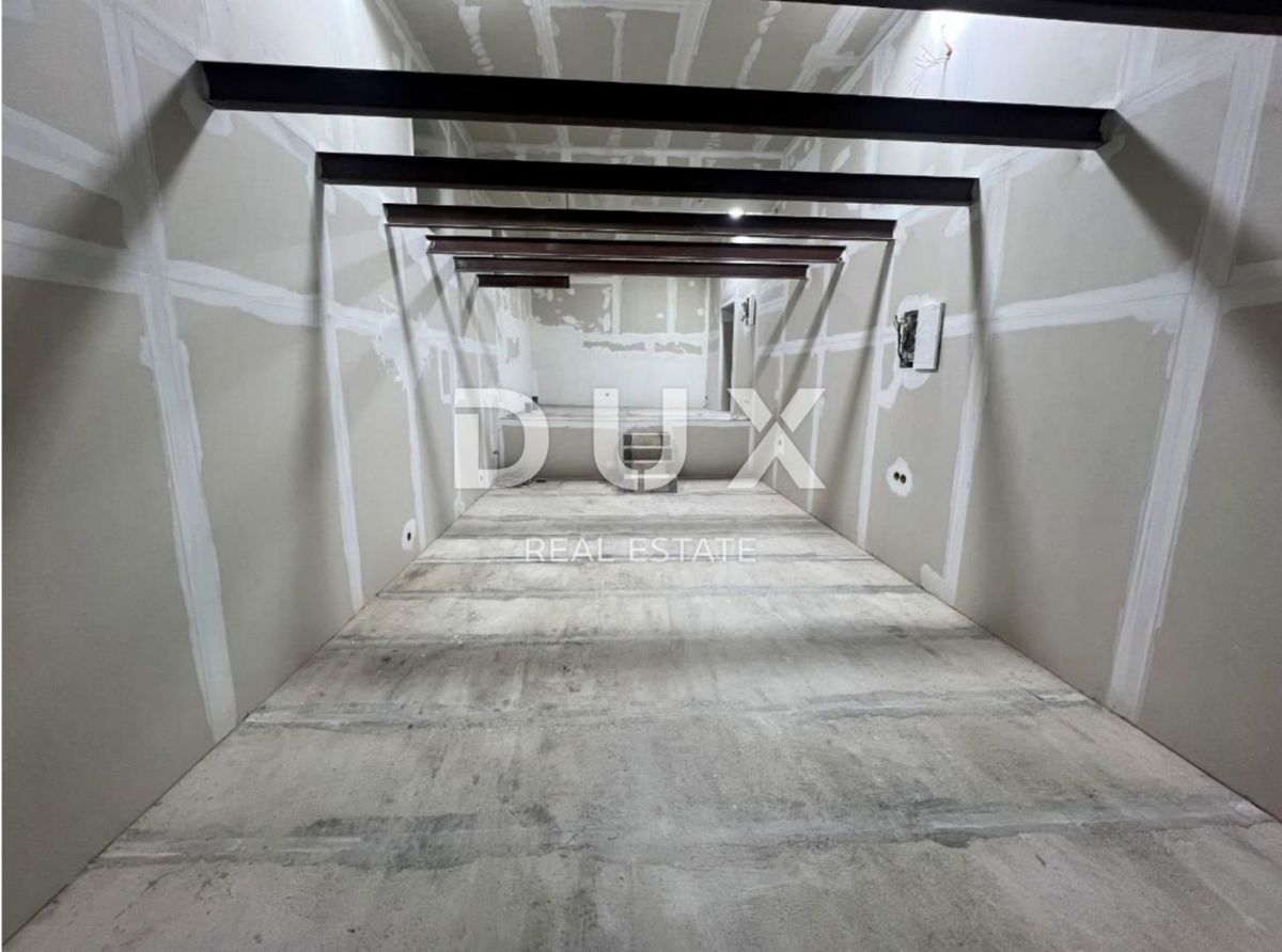 Poslovni prostor Volosko, Opatija, 85,60m2