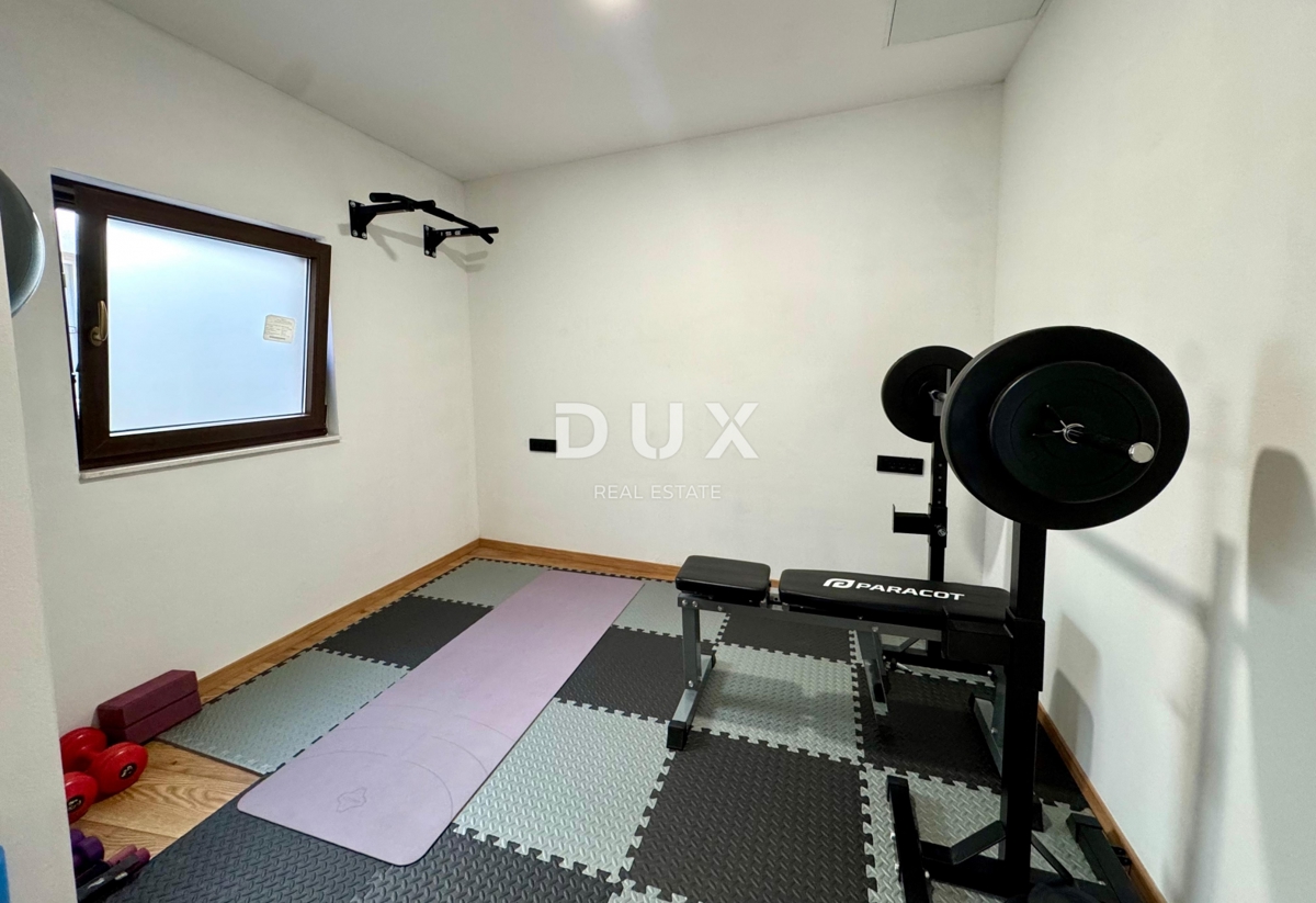 ISTRA, PULA - Čudovito petsobno stanovanje v dveh nadstropjih