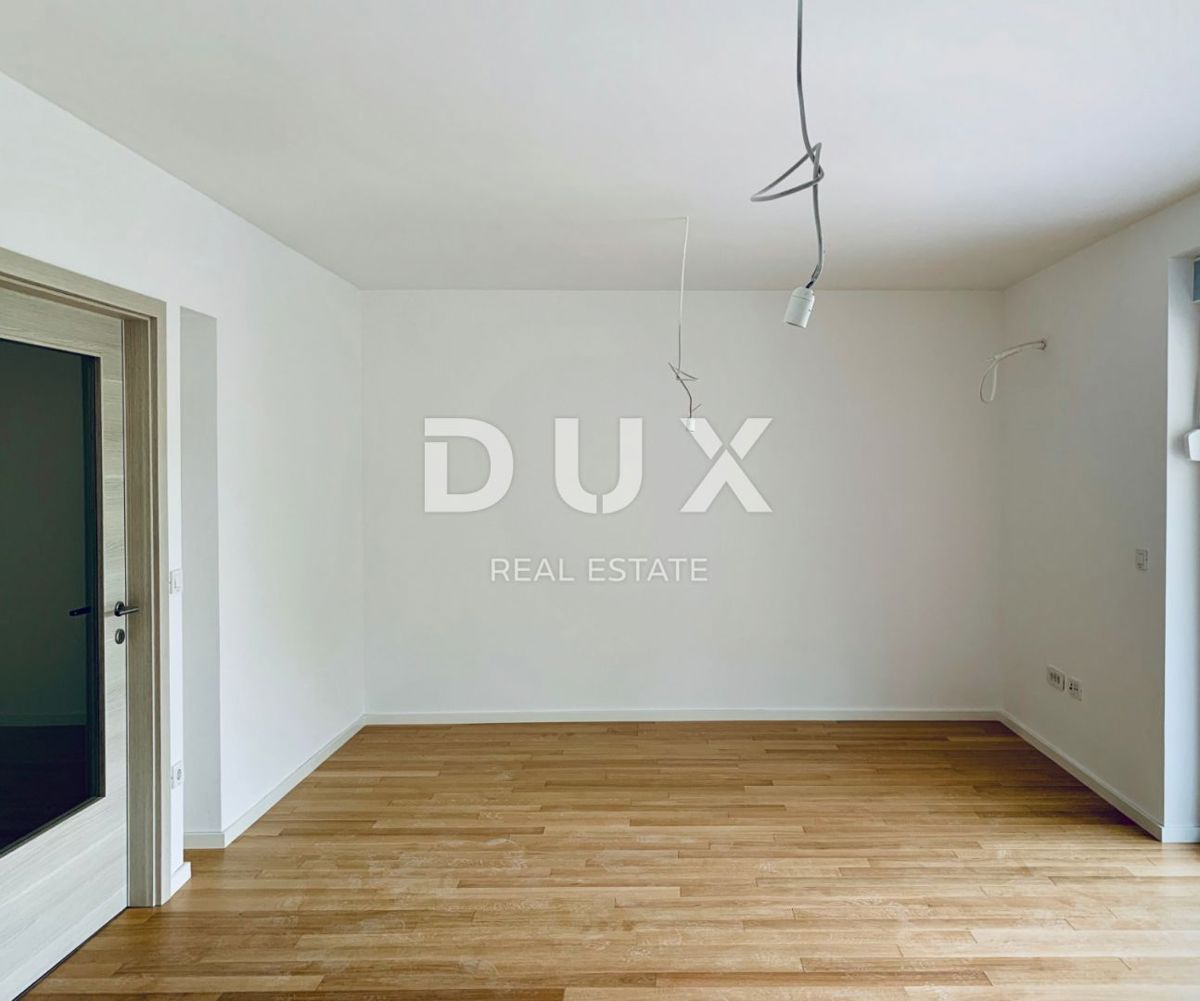 CRIKVENICA - Stanovanje v pritličju z vrtom!