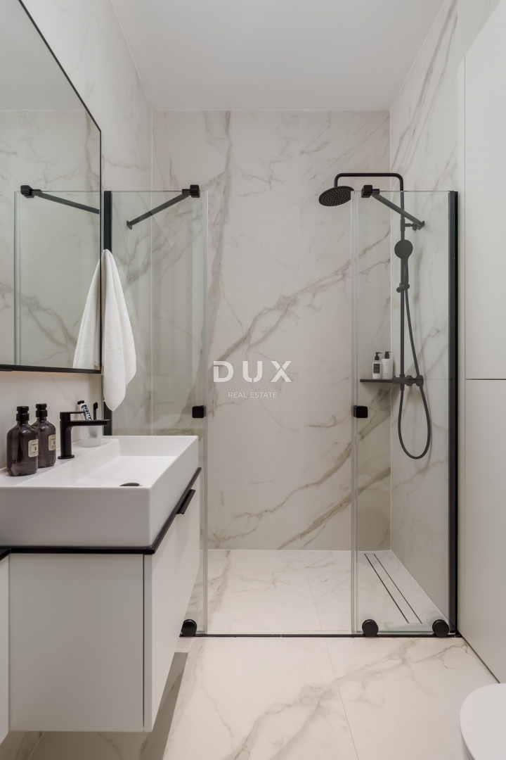 OPATIJA, CENTER - edinstveno stanovanje velikosti 71 m2, mojstrovina avstro-ogrske arhitekture v središču Opatije